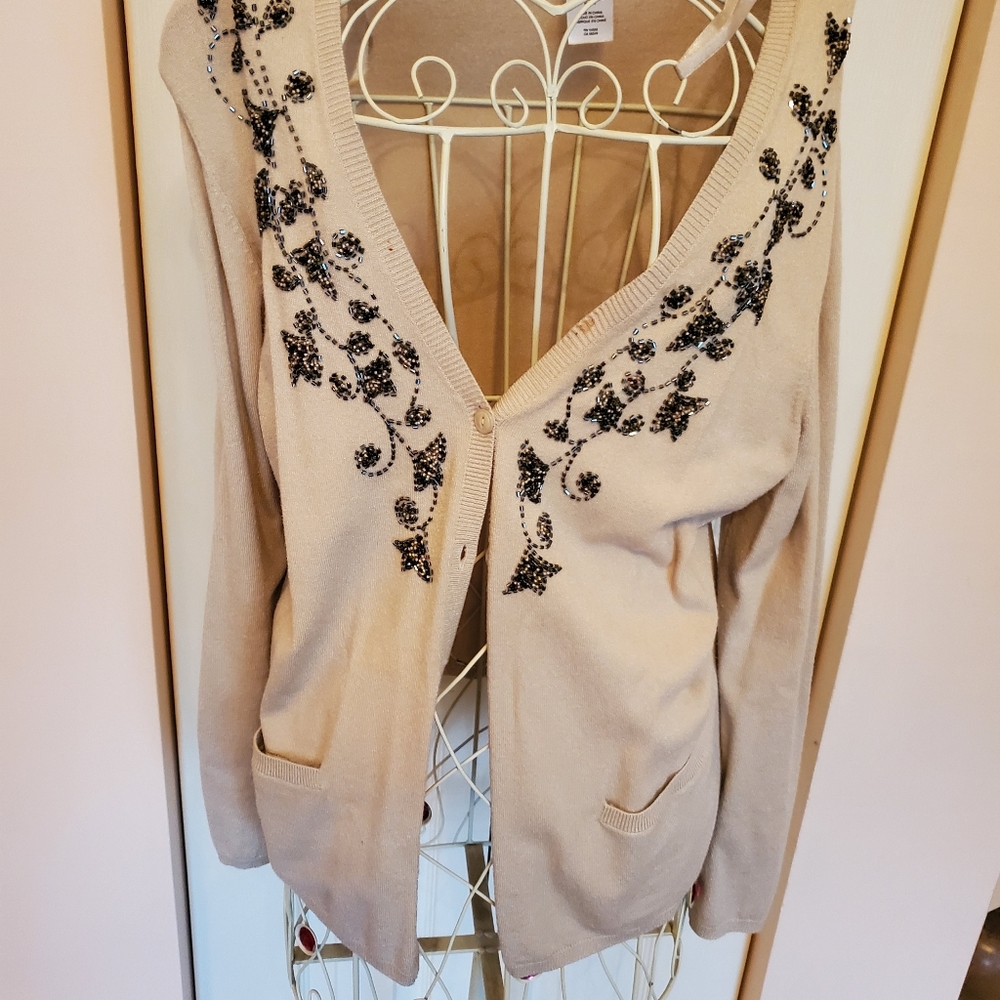 Jones New York, beaded cardigan M